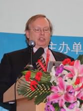 發(fā)言題目：北美地區(qū)非常規(guī)氣的開發(fā)和中加合作